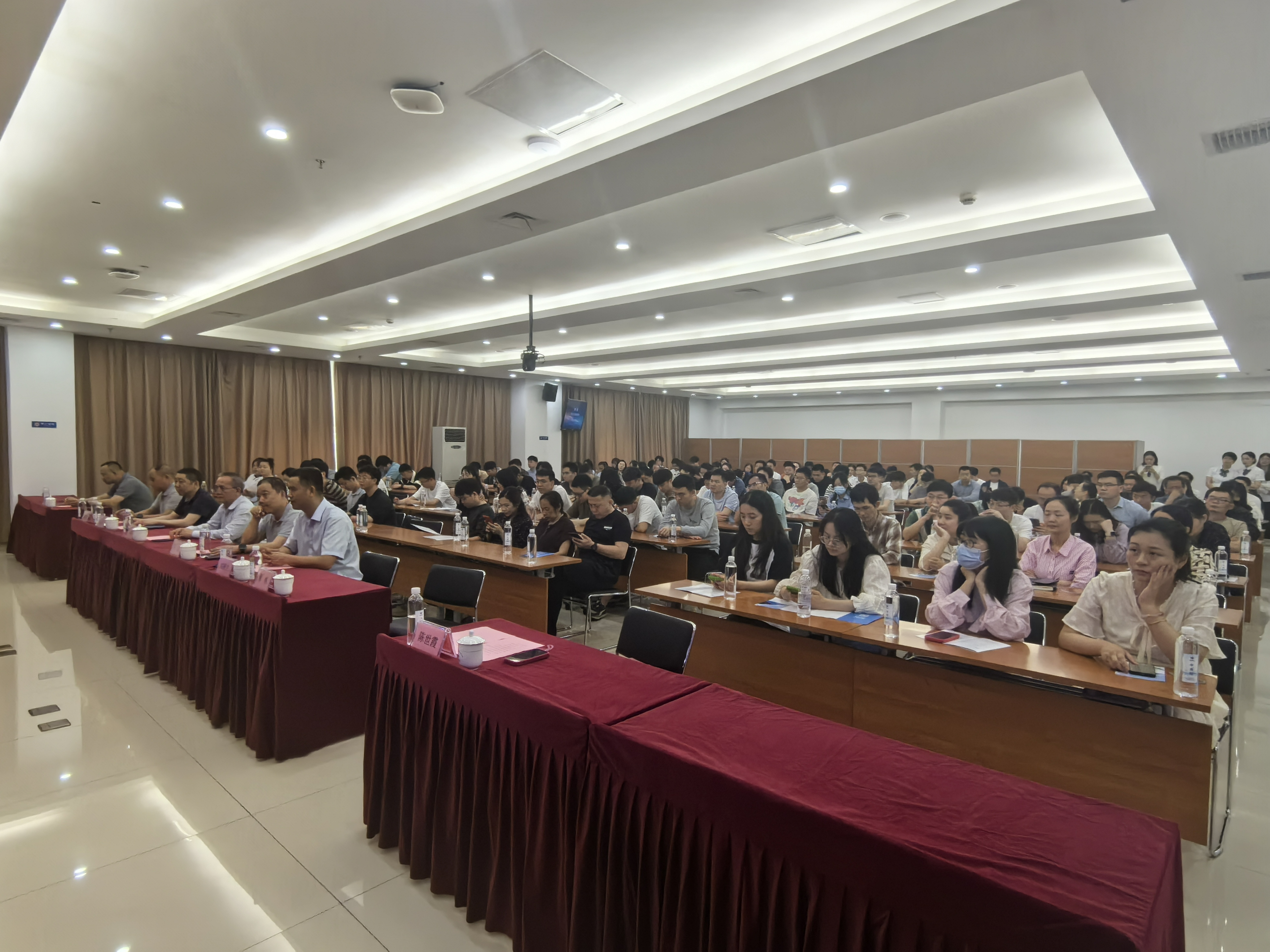 雨花区举办“圭塘河畔好安家，人才圆梦在雨花”系列活动—中国电建中南勘测设计研究院有限公司专场团购活动